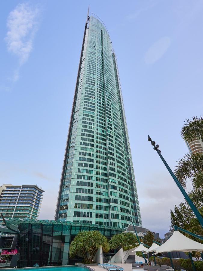 Serain Residences On 9 Hamilton Avenue Gold Coast Exterior photo